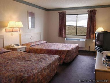 Inn Rodeway 2*